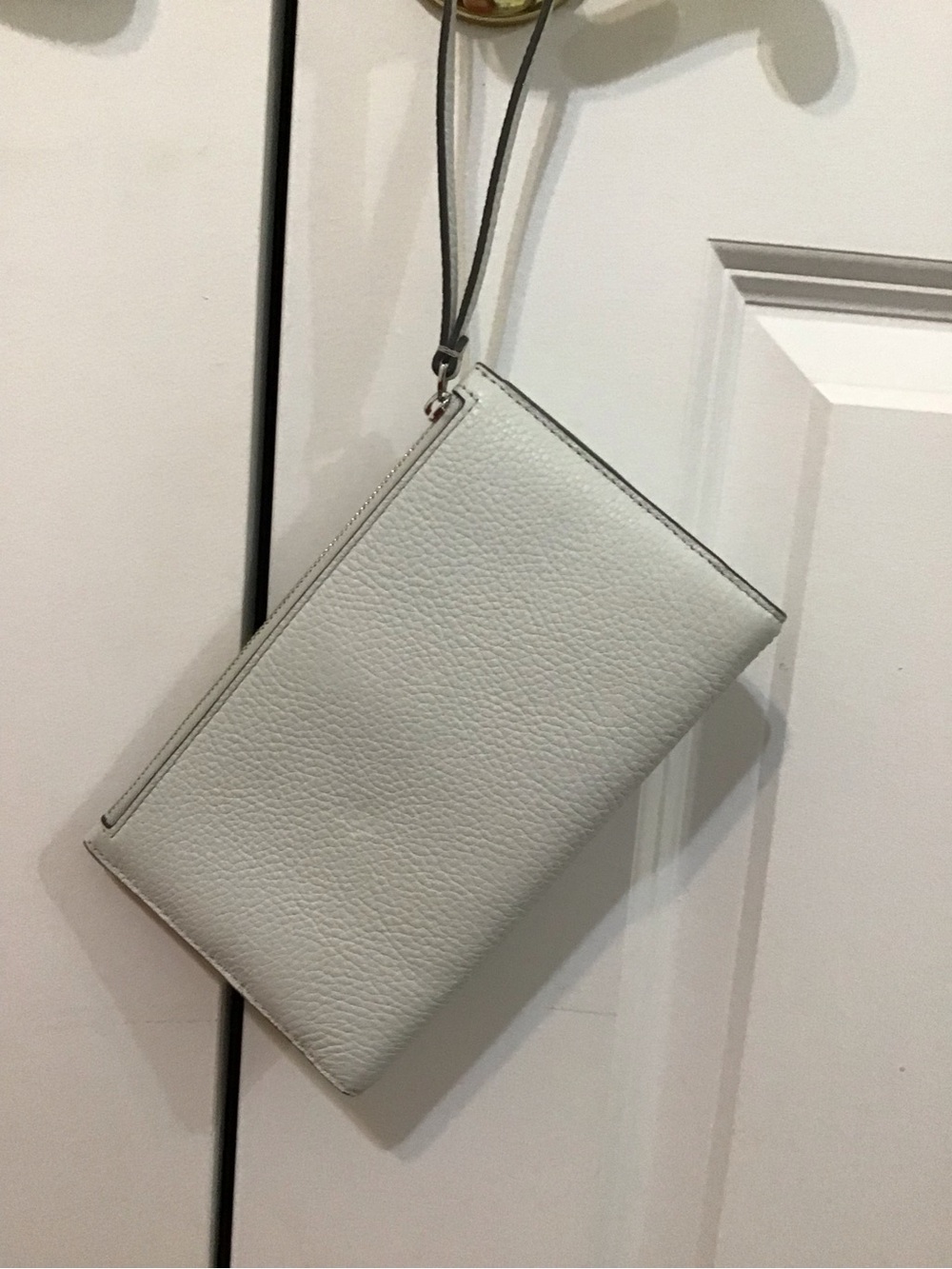 kate spade Pebbled Leather Wristlet in Light Gray - Picture 3 of 3